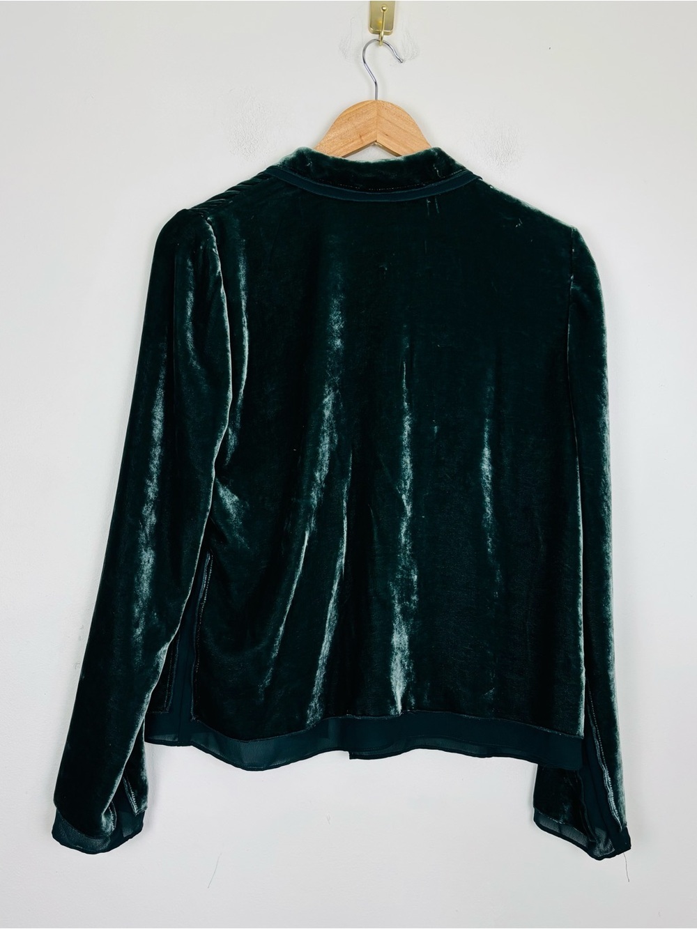 J. Crew silk blend velvet and chiffon dark green blazer. Size 8 - Picture 6 of 7
